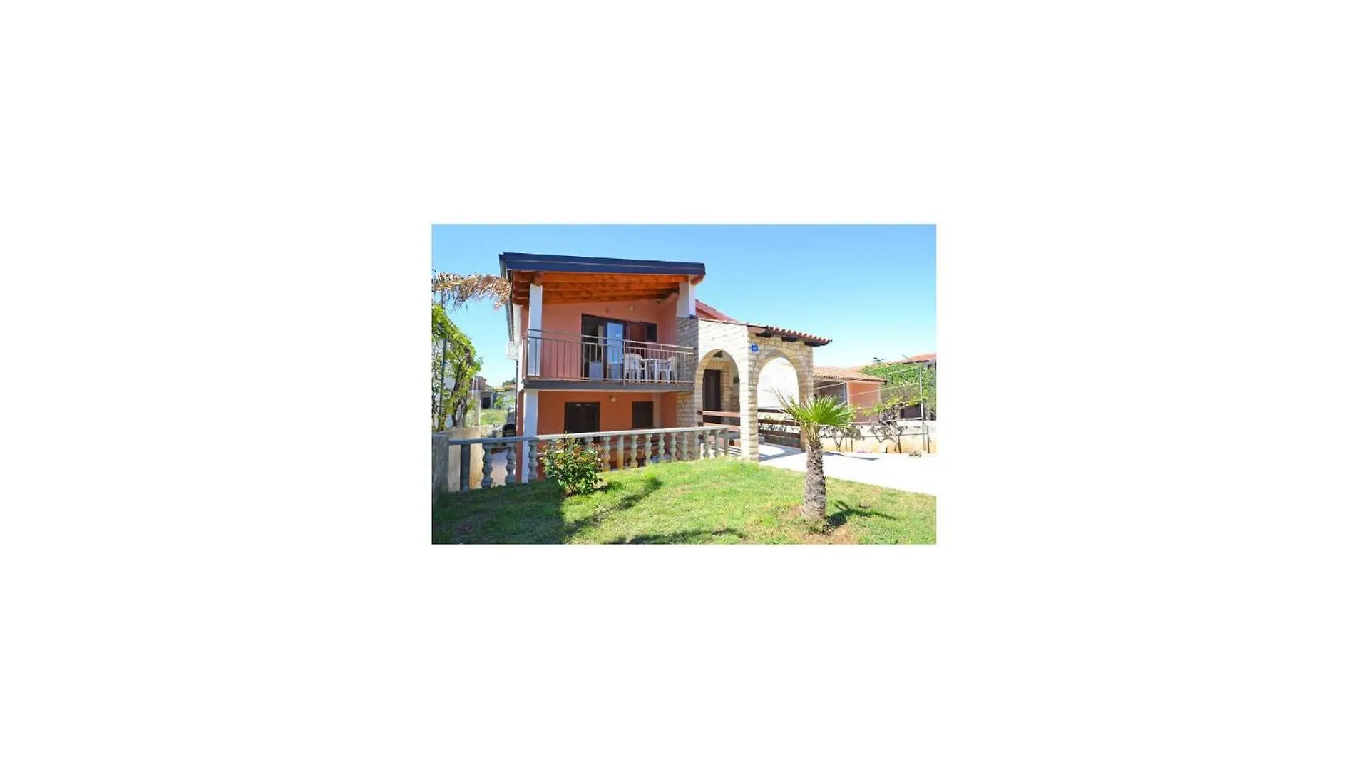 1 Bedroom Beautiful Apartment In Vir