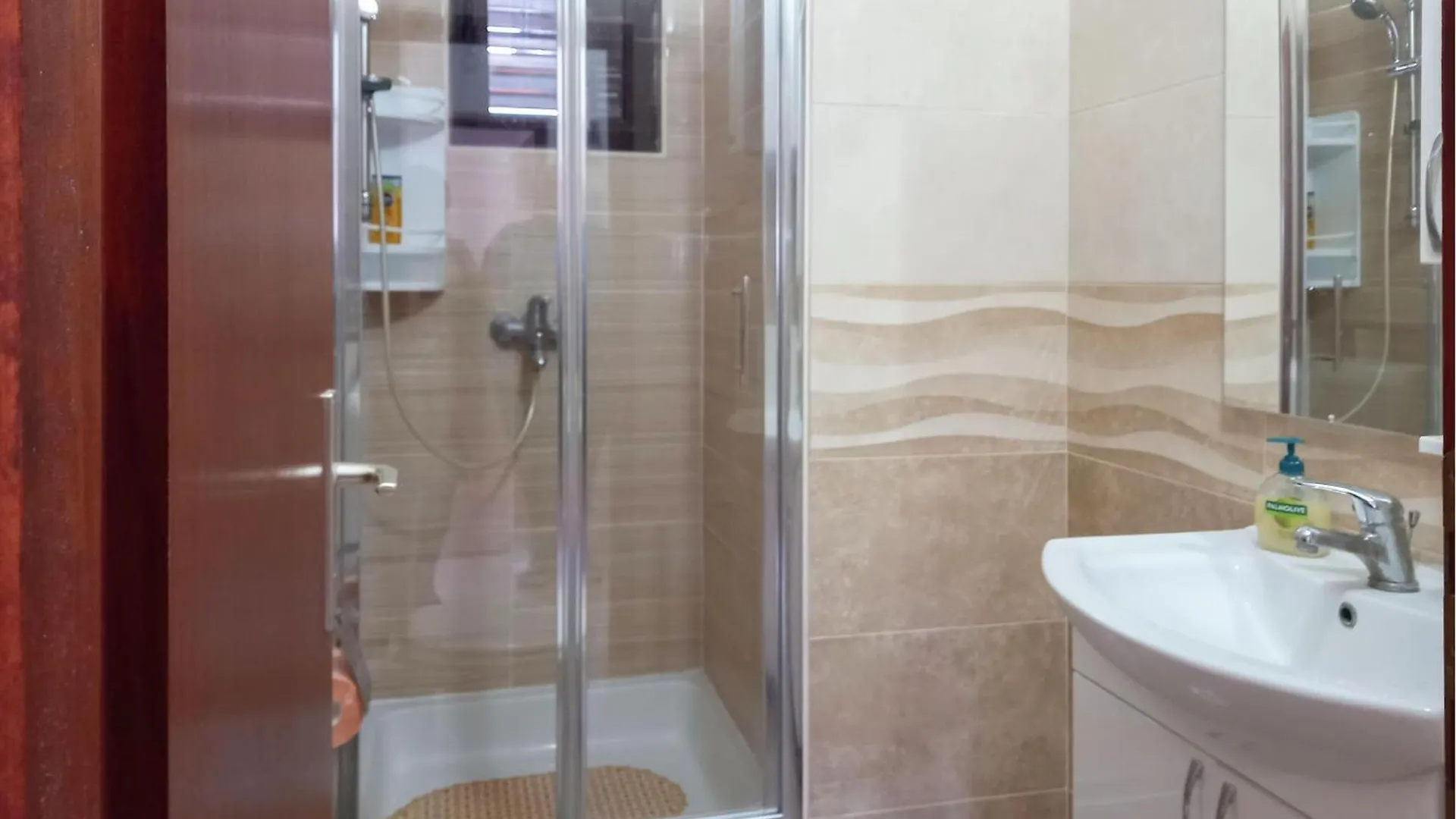 1 Bedroom Beautiful Apartment In Vir
