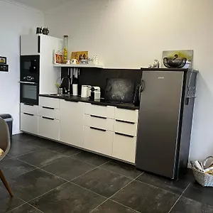 Hausmamamia Apartament